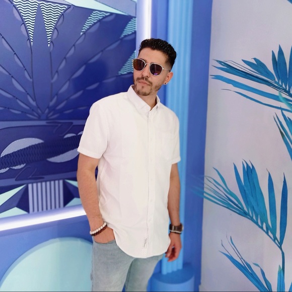 Meet your Posher, Roy - Picture 1 of 1